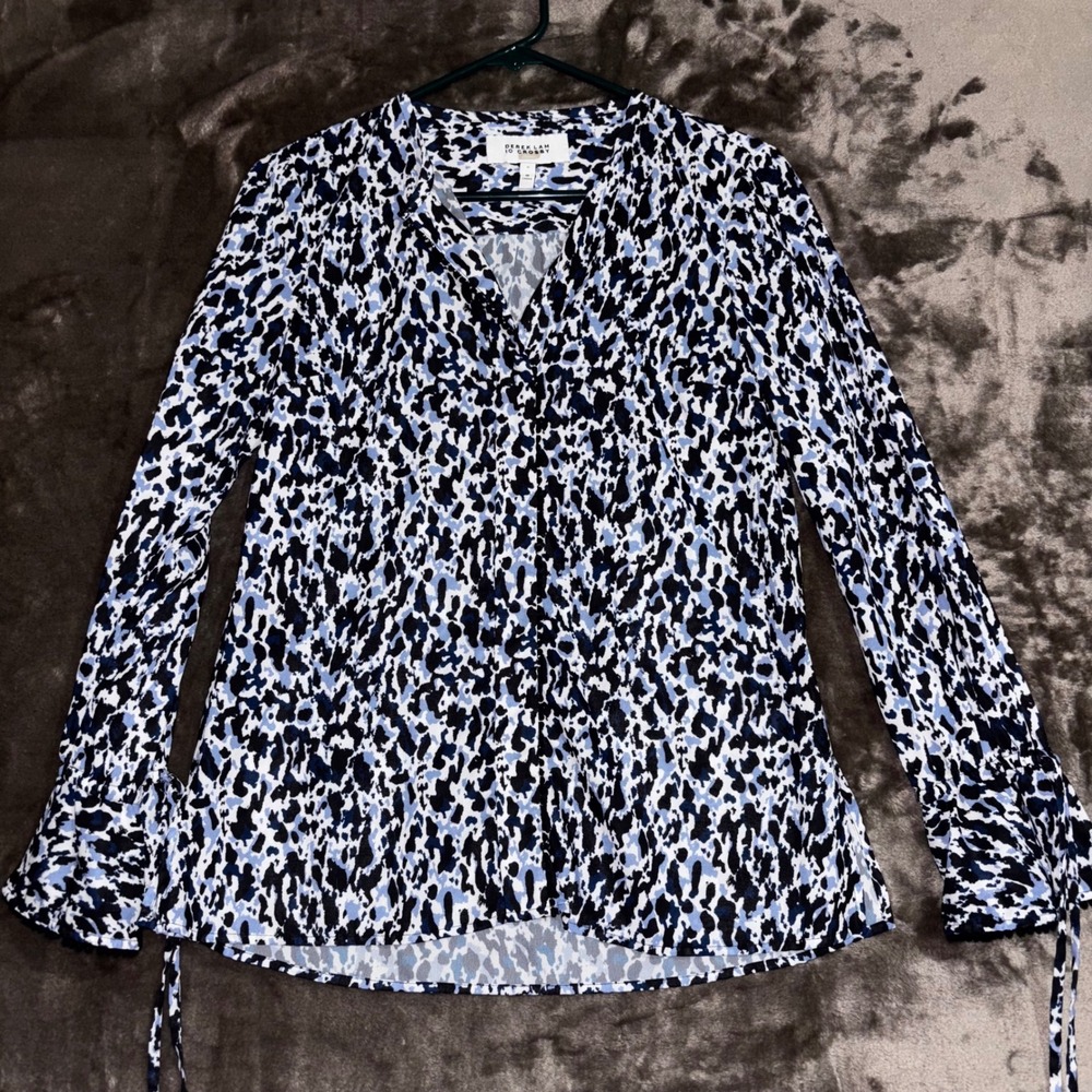 Derek Lam 10 Crosby Blouse Top Size 0 Long Sleeve Blue Black Animal Print